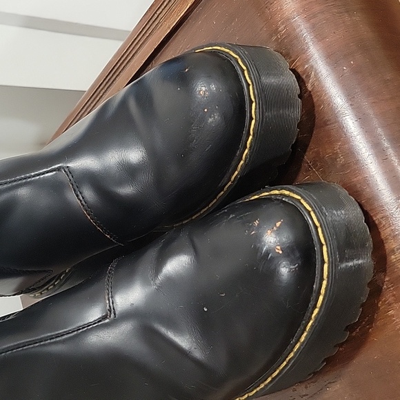 Dr. Martens Chelsea Chunky Zip 8 - Picture 6 of 6